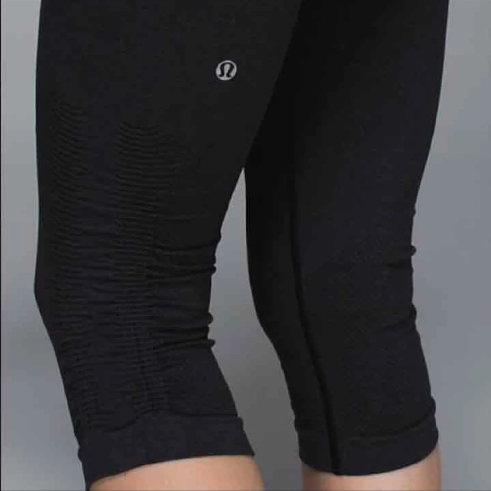 Lululemon In The Flow crop 6